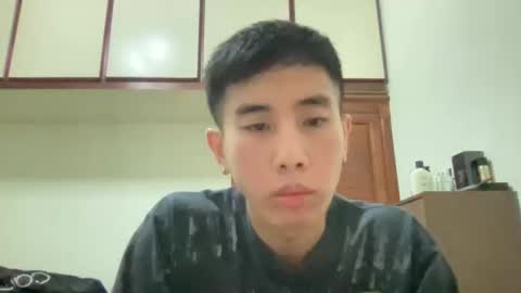 Snapshot of zseszsesz chatting on 01-31-25, 11:35 Z online show from 01-31-25, 11:35