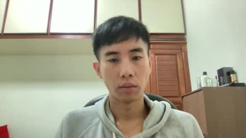 Snapshot of zseszsesz chatting on 02-03-25, 03:17 Z online show from 02-03-25, 03:17