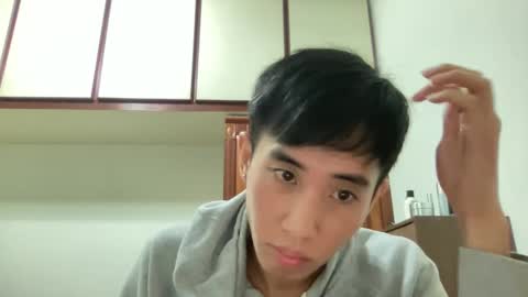 Snapshot of zseszsesz chatting on 02-23-25, 03:08 Z online show from 02-23-25, 03:08