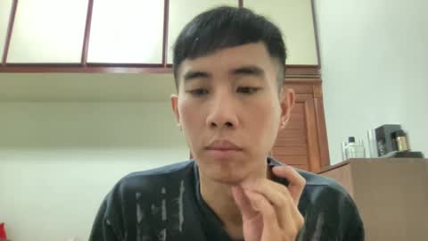 Snapshot of zseszsesz chatting on 02-27-25, 03:15 Z online show from 02-27-25, 03:15