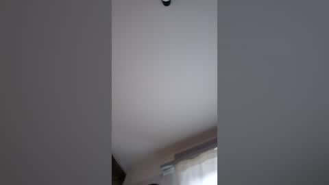 Snapshot of zuerich_geil chatting on 07-15-26, 08:41 Zuerich geil online show from 07-15-26, 08:41