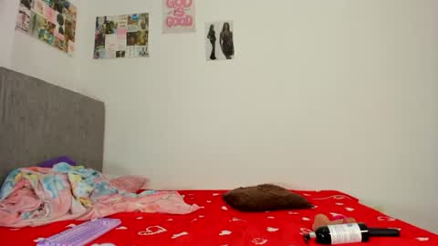 zule online show from 06-24-26, 08:46