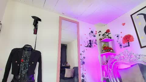 zully_green online show from 03-27-26, 08:37