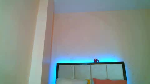 Snapshot of zurime3 chatting on 01-05-25, 06:35 zurime3 online show from 01-05-25, 06:35