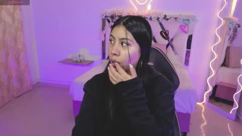 ZURY   online show from 10-19-25, 11:33