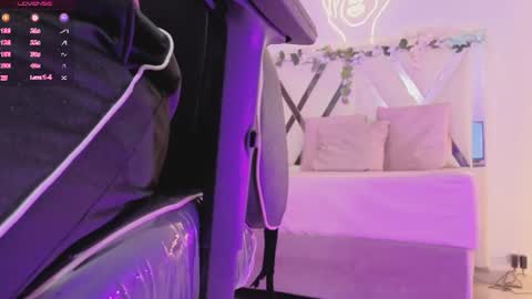 Snapshot of zury_tay chatting on 07-06-26, 11:29 ZURY online show from 07-06-26, 11:29