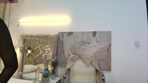 Zuzana21 online show from 06-06-26, 01:27