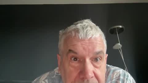 zwickauer1969 online show from 02-06-26, 09:34