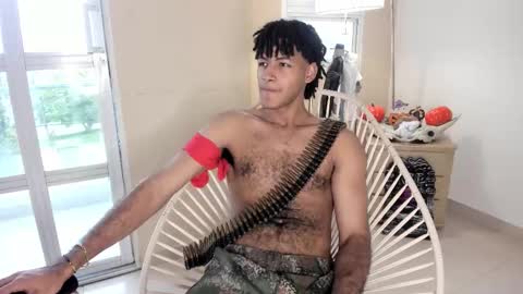 Snapshot of zyan_moreno chatting on 10-30-25, 08:31 zyan_moreno online show from 10-30-25, 08:31