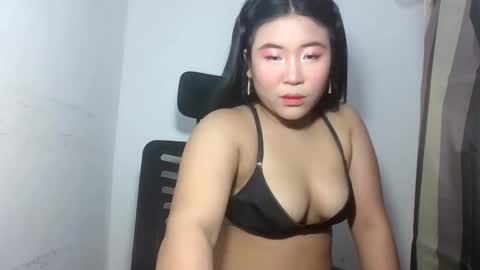 sweet lylia online show from 09-21-25, 01:13