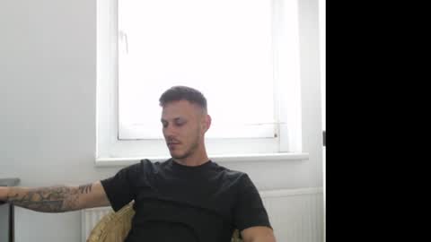 Zyro online show from 07-26-26, 01:18