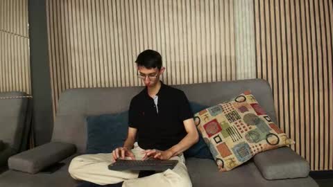 Zyro Nigth online show from 11-13-25, 11:25