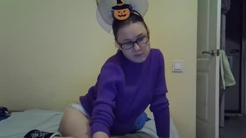 Zyuhre online show from 10-31-25, 07:59