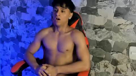 zyzz_1812 online show from 07-16-26, 04:29