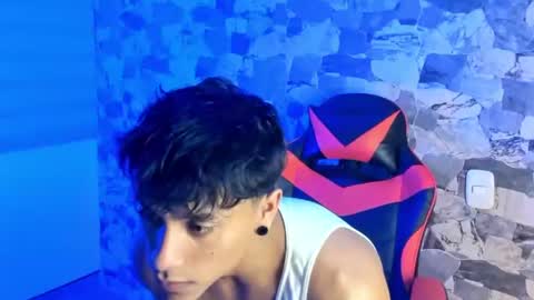 zyzz_1812 online show from 07-20-26, 03:10