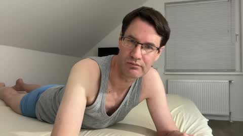zzz123_cam online show from 04-10-26, 10:14