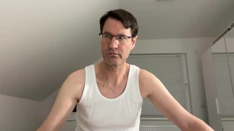 zzz123_cam online show from 04-18-26, 03:16