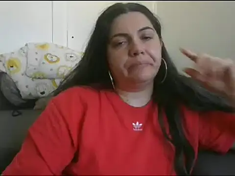 Snapshot of Squirtlady38 chatting on 02-05-25, 02:16 Squirtlady38 online show from 02-05-25, 02:16