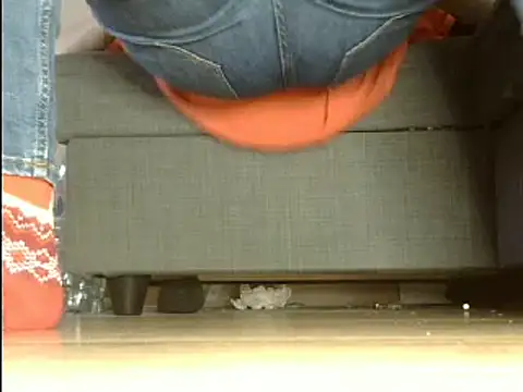 Snapshot of Squirtlady38 chatting on 02-05-25, 05:20 Squirtlady38 online show from 02-05-25, 05:20