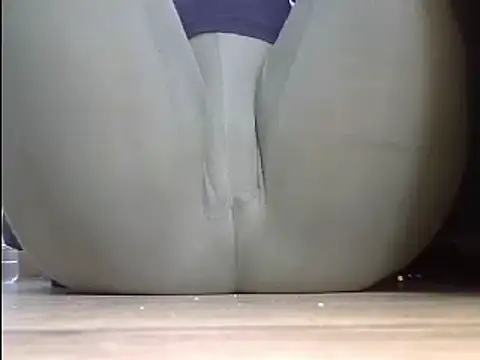 Snapshot of Squirtlady38 chatting on 03-06-25, 02:29 Squirtlady38 online show from 03-06-25, 02:29