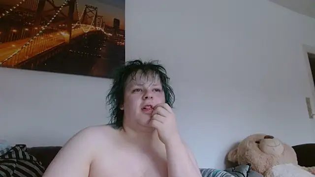 Snapshot of StarZ15 chatting on 02-13-25, 03:46 StarZ15 online show from 02-13-25, 03:46