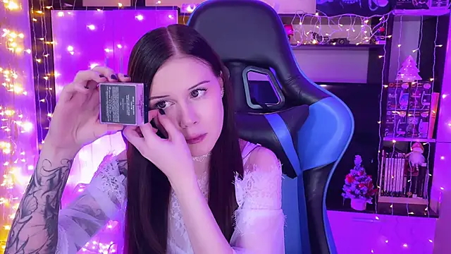 jasminevine online show from 12-18-24, 05:00