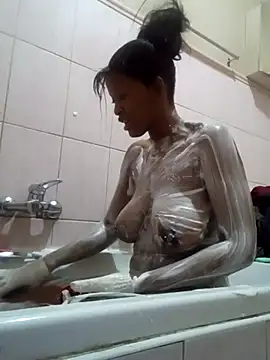 Snapshot of COOKIECANDY chatting on 10-13-25, 07:47 COOKIECANDY online show from 10-13-25, 07:47