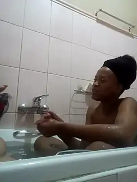 Snapshot of COOKIECANDY chatting on 10-20-25, 05:02 COOKIECANDY online show from 10-20-25, 05:02