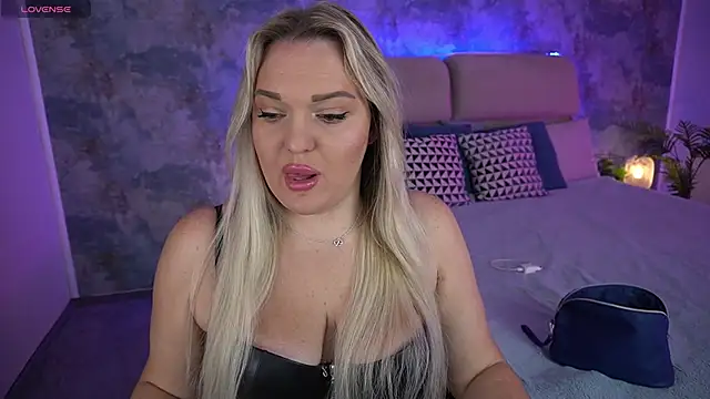 MissyMartinez online show from 12-13-24, 07:58