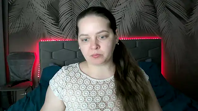 uliastar online show from 02-16-25, 08:32