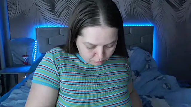 uliastar online show from 02-23-25, 12:16