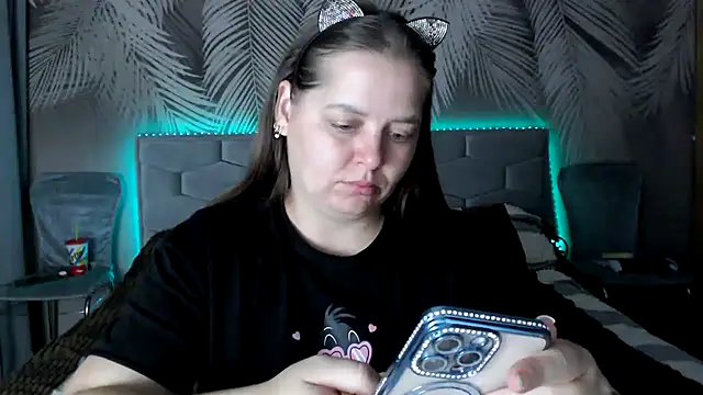 uliastar online show from 09-11-25, 06:13