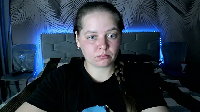 uliastar online show from 09-16-25, 06:25