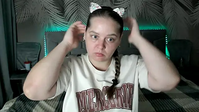 uliastar online show from 09-23-25, 06:38