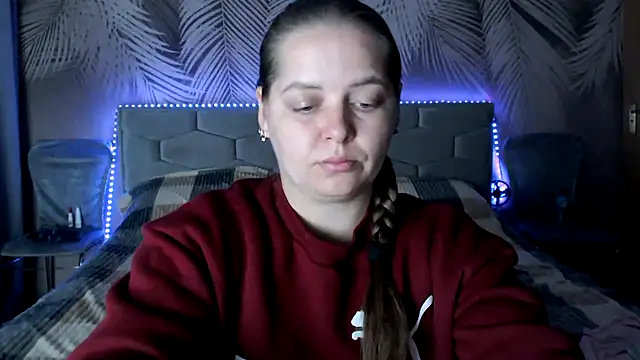 uliastar online show from 09-30-25, 07:35