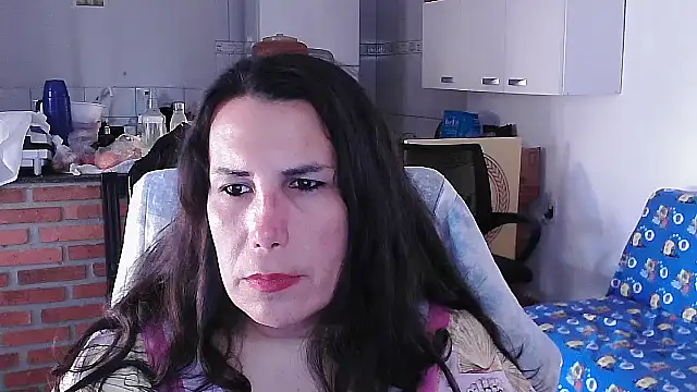 LauraVicttoria361215 online show from 09-10-25, 06:52