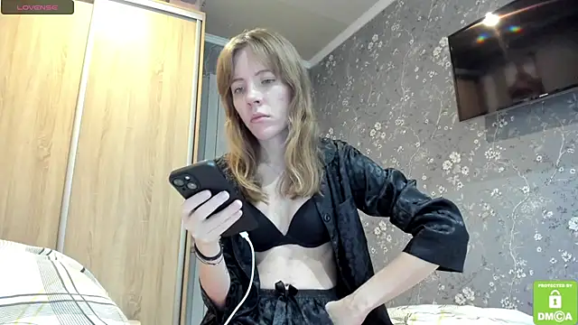 Kalisee  online show from 11-18-25, 08:52