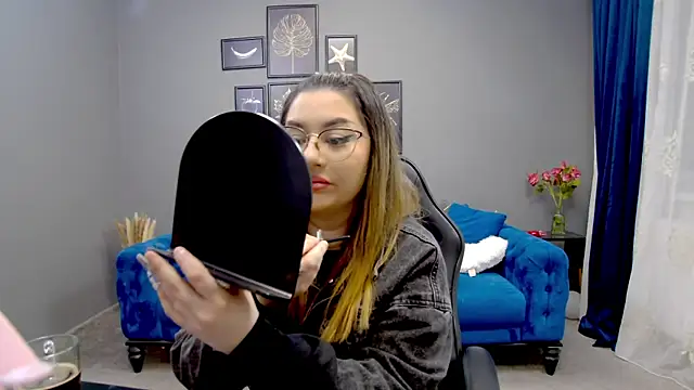 Katewalker  online show from 03-03-25, 06:01