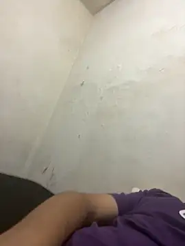 Snapshot of Magosupreme chatting on 10-31-25, 04:13 Magosupreme online show from 10-31-25, 04:13