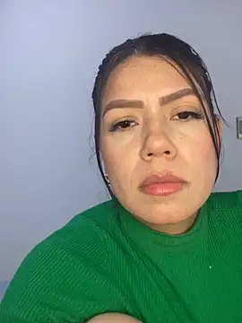 martina contreras online show from 12-28-24, 04:08