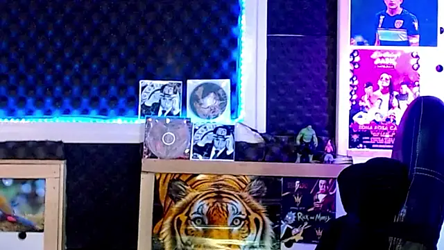 Darko0717 online show from 02-17-25, 09:08