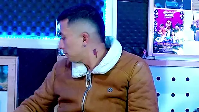 Darko0717 online show from 03-08-25, 01:17