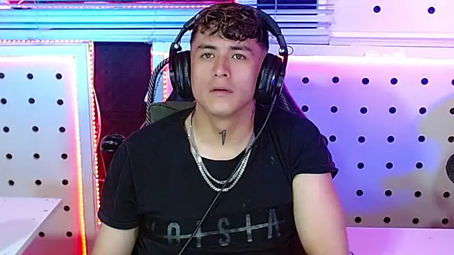 Darko0717 online show from 11-01-25, 11:07