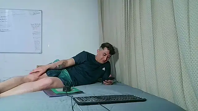 Darko0717 online show from 11-03-25, 11:37