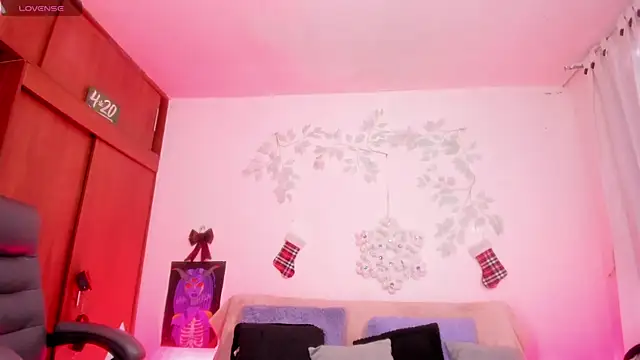 Cata green online show from 12-04-25, 07:44