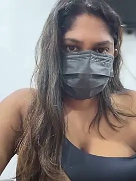 Snapshot of Black_Beauty997 chatting on 03-07-25, 05:06 Black Beauty997 online show from 03-07-25, 05:06