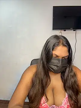 Snapshot of Black_Beauty997 chatting on 11-22-25, 07:02 Black Beauty997 online show from 11-22-25, 07:02