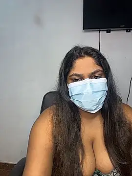 Snapshot of Black_Beauty997 chatting on 01-17-26, 07:06 Black Beauty997 online show from 01-17-26, 07:06