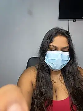 Snapshot of Black_Beauty997 chatting on 01-18-26, 10:19 Black Beauty997 online show from 01-18-26, 10:19