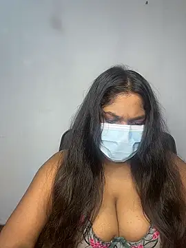 Snapshot of Black_Beauty997 chatting on 02-07-26, 06:44 Black Beauty997 online show from 02-07-26, 06:44